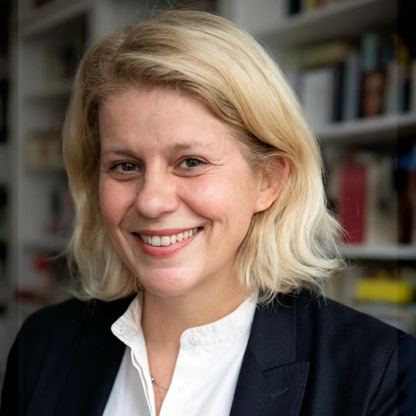 Tonia Mastrobuoni